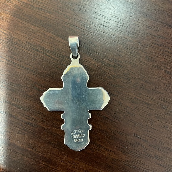 950 Silver (Higher grade than Sterling) Beautiful Silver Cross made in Mexico - Picture 4 of 5